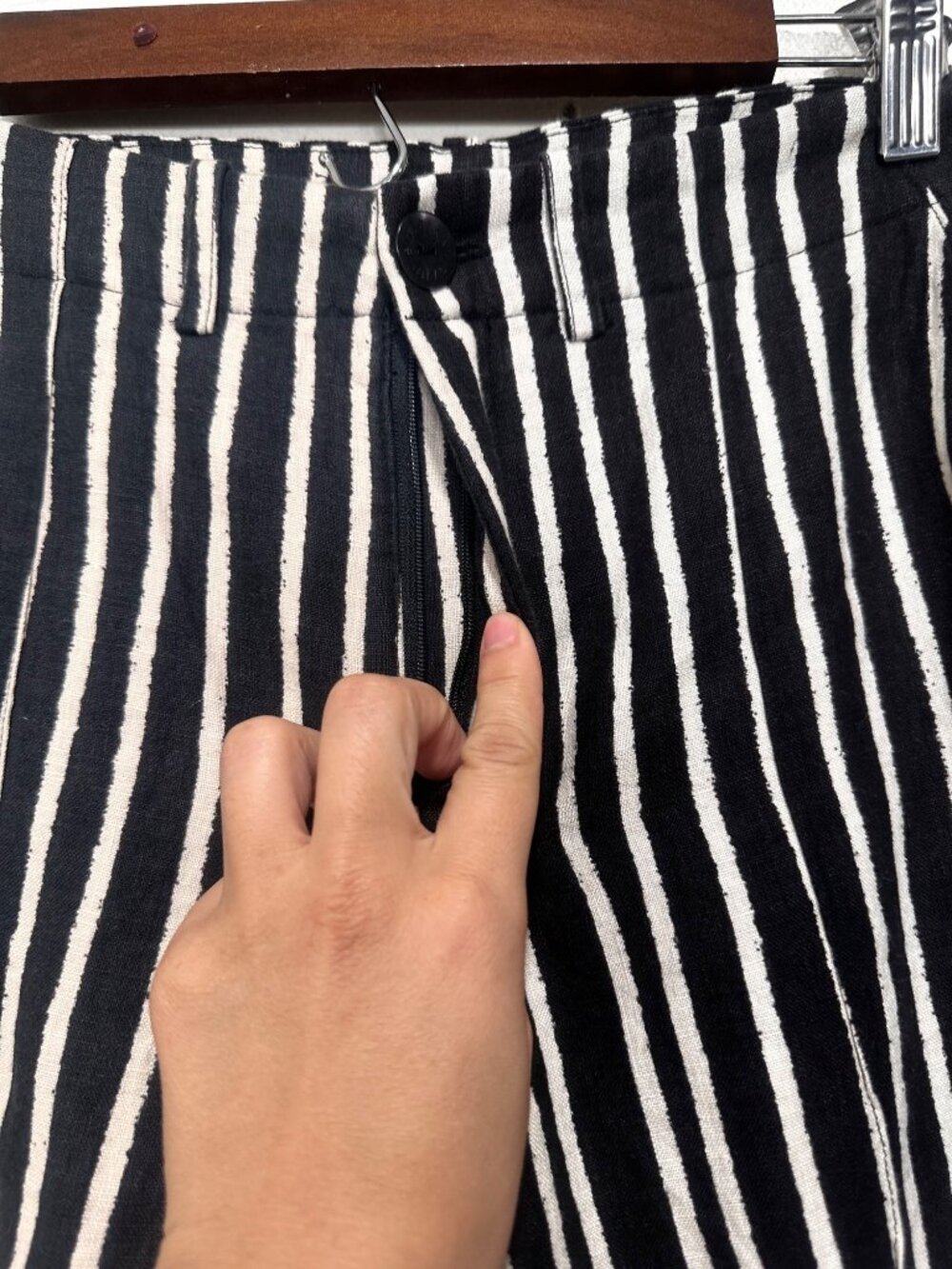 Bitte Kai Rand Linen Strips Tapered Pants Womens Large Ballon Leg Zebra Print - Picture 12 of 15